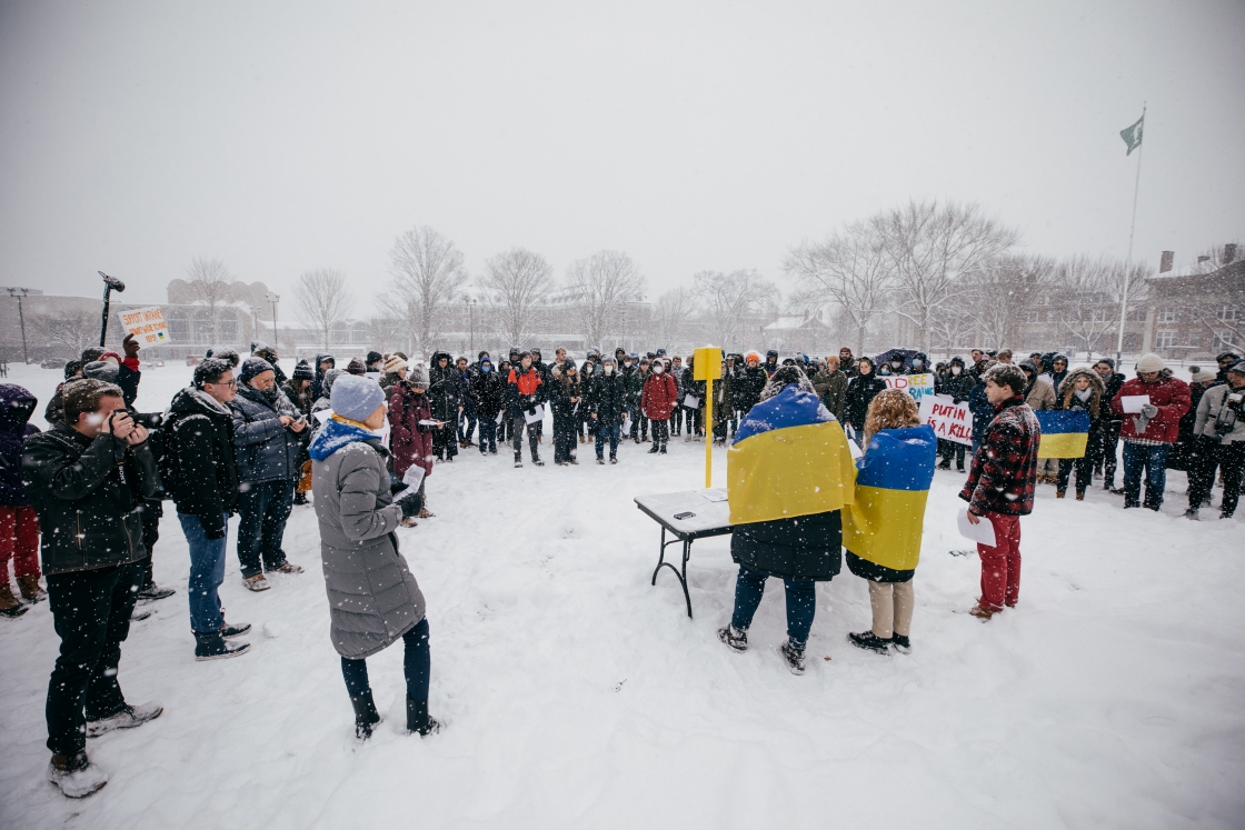 A rally for Ukraine at the Dartmouth campus