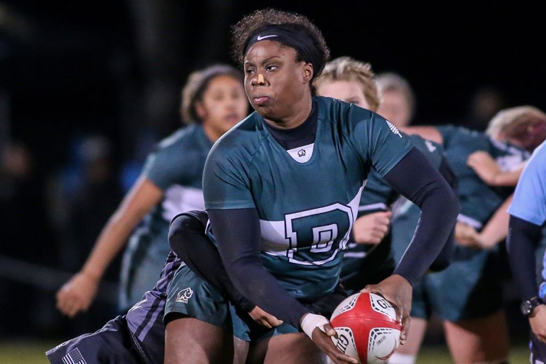 Idia Ihensekhien playing rugby
