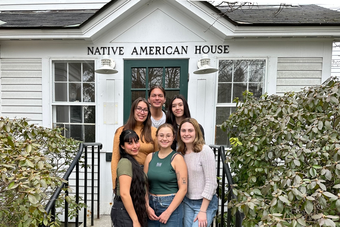 Dartmouth students helping to arrange the Ivy Native Council Conference